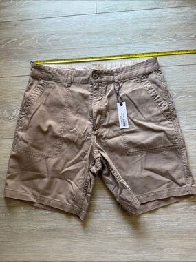 Taylor Stitch Men's Patch-Pocket Shorts - Tan Brown